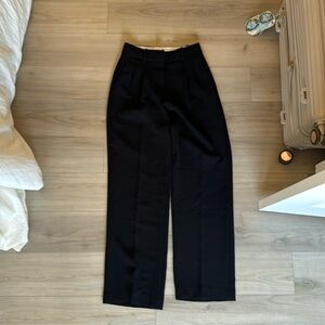 Aritzia Effortless Pants